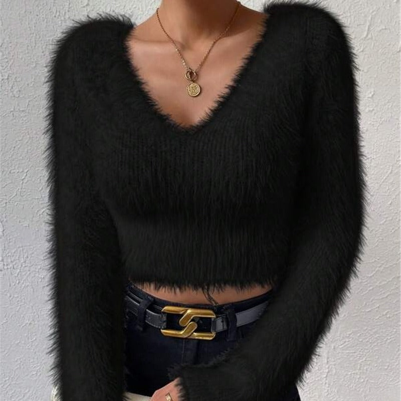 Maglione da donna corto in peluche tinta unita e scollo a V slim fit